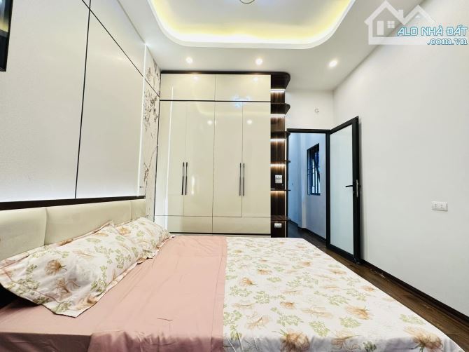 Thông tin thật! Bán nhà ngõ 188 Vương Thừa Vũ 38m2 4 ngủ mt 4m, 20m ra mặt phố giá 7.95tỷ - 5