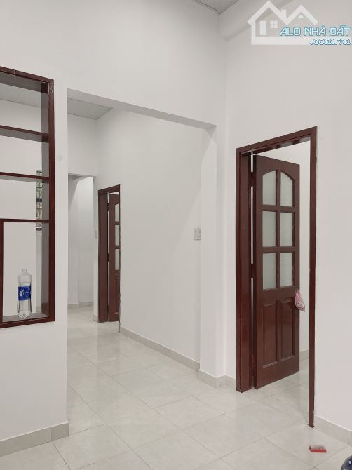 Nhà c4 - 60m2 - sát mặt tiền Duy Tân - 2 phòng ngủ - chỉ 1 tỷ 670 triệu - 5