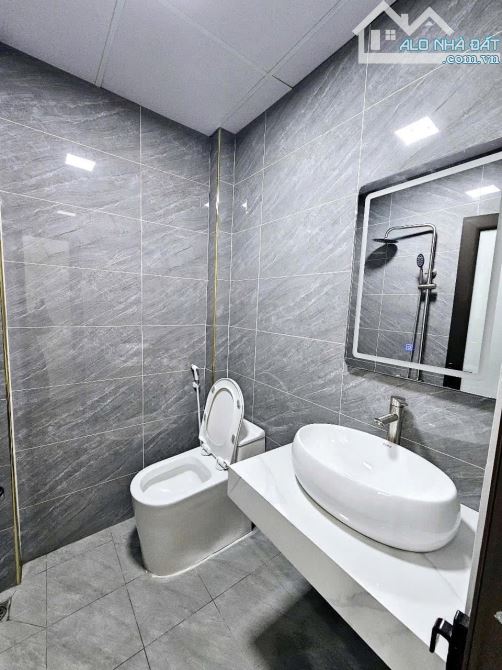 🏡MẶT NGÕ ĐẠI LA - SH QUAY ĐẦU - DÂN XÂY CHẮC CHẮN - 38M2*5T CHỈ 6,65TỶ💥 - 6