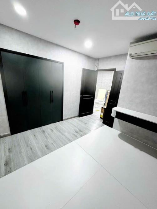 Bán Căn Hộ An Phú , 3PN , 2WC , 100m2 , Full Nội Thất , Sổ Hồng Riêng  Giá : 3 Tỷ 4 - 7