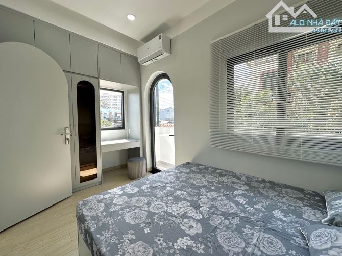 NHÀ ĐẸP FULL NỘI THẤT - KHU PHAN XÍCH LONG - VẠN KIẾP - MẶT TIỀN HẺM, Ô TÔ TRÁNH - 7