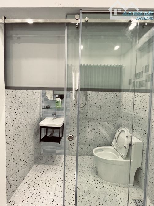 TRẦN VĂN QUANG_P10_TÂN BÌNH 52M2 SỔ A4 _2 TẦNG_2PN_3WC_NHỈNH 5 TỎI - 8