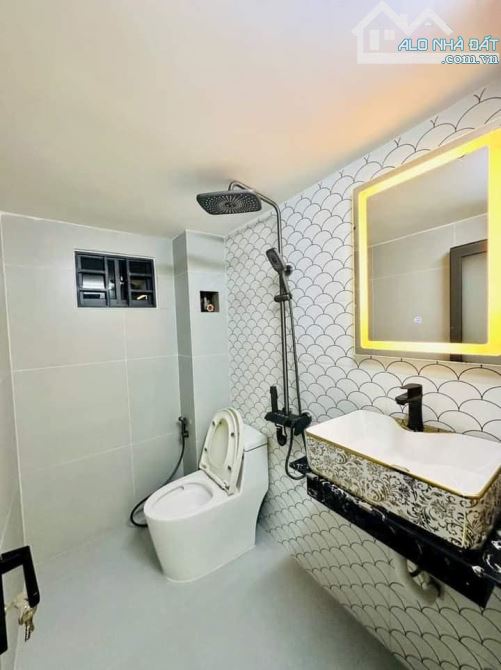 Nhà riêng 4PN, 3WC ngay Võ Văn Tần, Q3. Siêu hời 48m2/ 3Tỷ 100. Dọn vào ở ngay, Sổ sẵn - 8