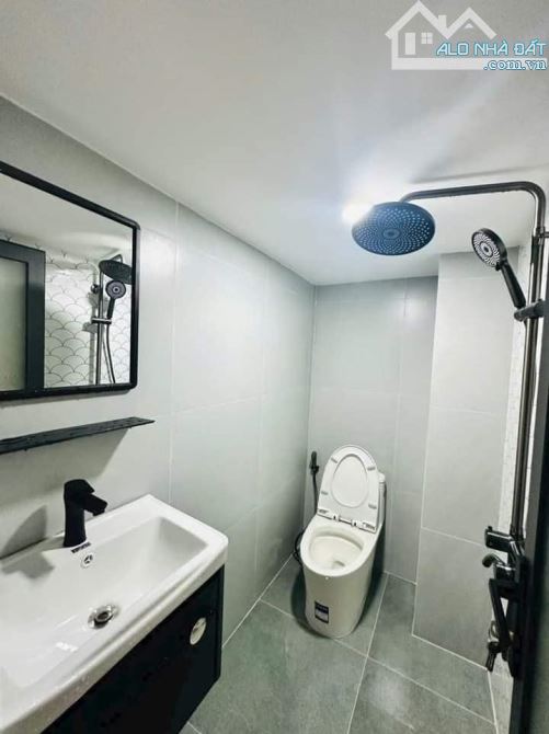 Nhà riêng 4PN, 3WC ngay Võ Văn Tần, Q3. Siêu hời 48m2/ 3Tỷ 100. Dọn vào ở ngay, Sổ sẵn - 9