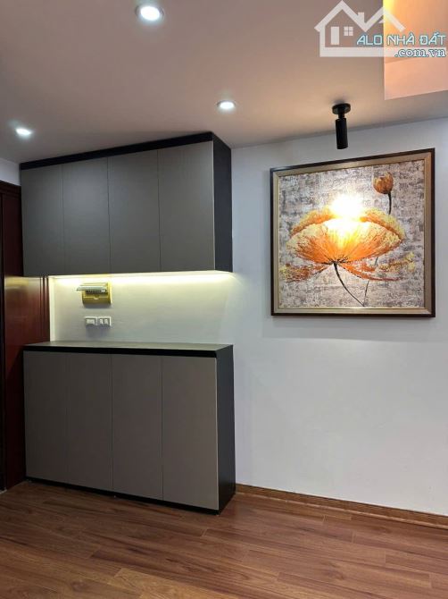 bán CH Chung Cư Toà N07B1, Thành Thái, DỊch Vọng, Cầu Giấy. DT :86m2. Giá: 7,5 Tỷ