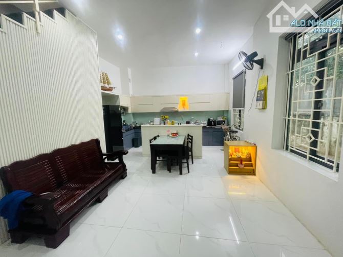 🌟🚗 BÁN NHÀ 40M², 1T2L1T–CĂN GÓC HẺM Ô TÔ 7 CHỖ, PHAN CHU TRINH, GIÁ 5TỶ 🏊🏻‍♂️🏠