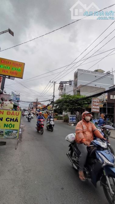 Bán nhà MTKD Tân Kỳ Tân Quý Tân Phú 11.5x35m đúc 2 lầu giá 50 tỷ TL (cách AEON Mall 200m)