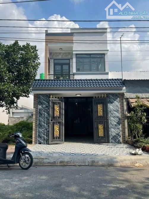 BÁN NHANH NHÀ ĐINH ĐỨC THIỆN- CHỢ BÌNH CHÁNH, 868TR SHR 100M2