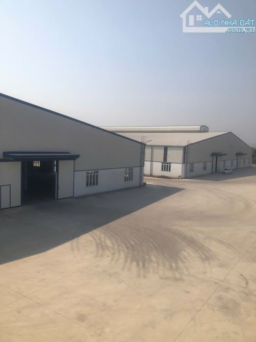 Cho thuê nhà kho , xưởng 5,700m2 - 11,000m2 ngay Chí Linh, Hải Dương