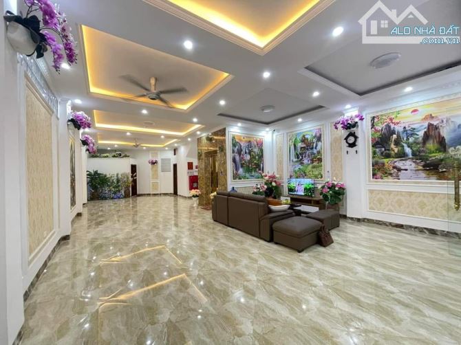 HIẾM NHẢ ĐẸP KHU MINH KHAI, Ở LUÔN, NGÕ NÔNG GẨN PHỐ, 2 THOÁNG, 70M2X 5 TẦNG GIÁ 8.X TỶ