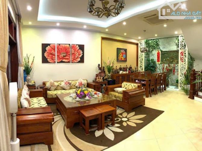 GIA LÂM, MẶT 10. 5M, 290M2 VIEW HỒ, NHÀ 3 TẦNG S.Ổ CHUẨN, CẤT TỦ, 14 TỶ