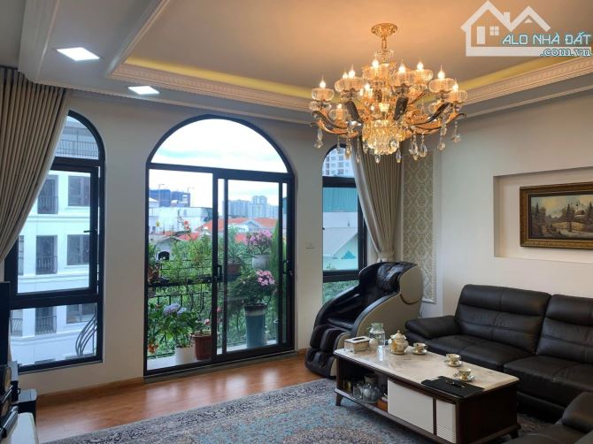 Hót.. Bán nhà Lạc Long Quân, DT:50m2, 7 tầng, MT: 5m, giá 21.5tỷ ngõ rộng oto tránh. - 1