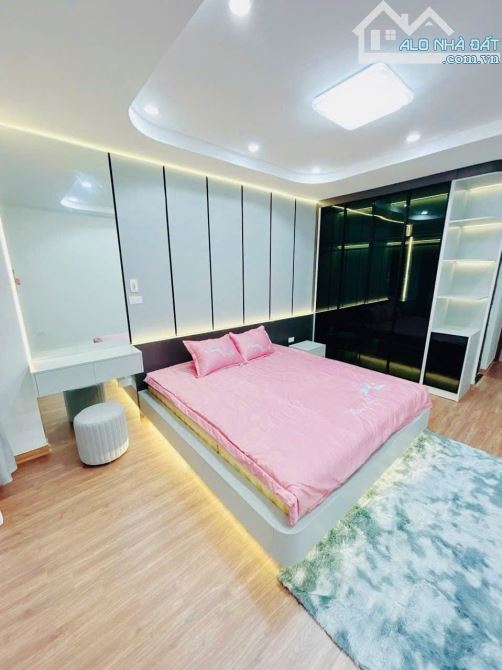 Bán nhà đẹp Nguyễn Chí Thanh - Đống Đa 42m2 x 6T thang máy giá chỉ hơn 8 tỷ - 1