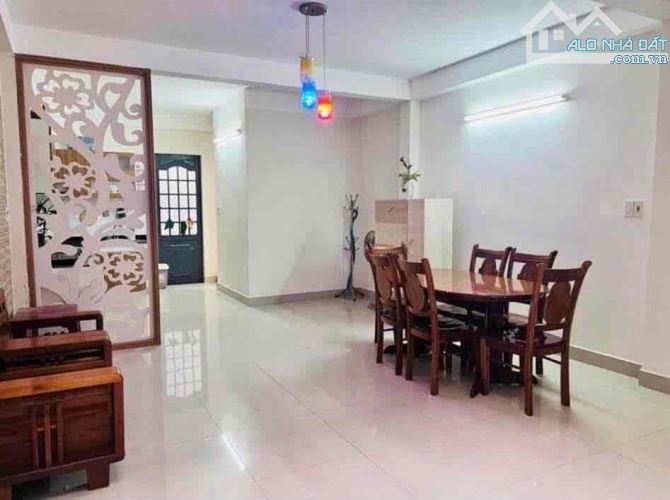 NHÀ 2 TẦNG MỚI ĐẸP , FULL CÔNG NĂNG DT LỚN - THÍCH HỢP ĐẦU TƯ CĂN HỘ - SÁT BIỂN - ĐƯỜNG 30 - 1