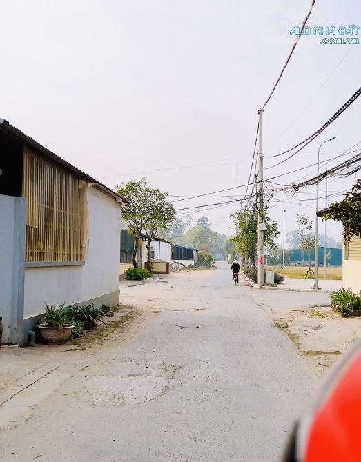 CẦN BÁN GẤP ĐẤT ĐẸP 2 MẶT NGÕ Ô TÔ VÀO TẬN NƠI ZÁ RẺ BẮC HỒNG - 1