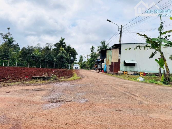 RA LÒ 3 LÔ HẺM NGUYỄN XUÂN NGUYÊN NỐI DÀI BUÔN MA THUỘT DAKLAK - 1