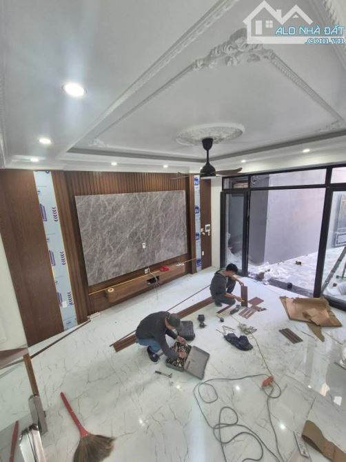 Bán nhà 4  tầng đường Đảo Đài, Thượng Lý , Hồng Bàng  . Giá 4ty55 - 2