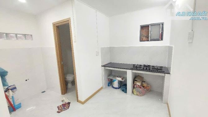 Bán nhà 40m2 mới tinh hẻm 212 Mễ Cốc kế chợ gạch cát Sổ riêng - 2