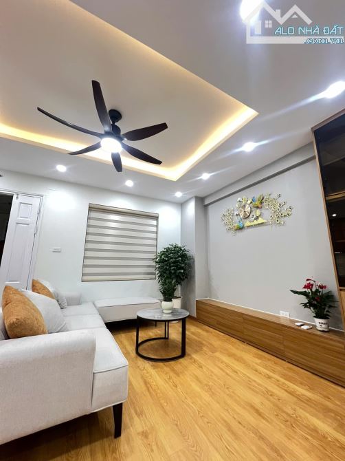 SIÊU PHẨM! CC N07 Trần Quý Kiên-Cầu Giấy. 56m 2PN 2VS chỉ 4,21 tỷ. Nhà đẹp chỉ việc về ở - 2