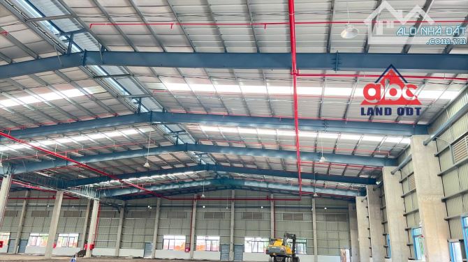 1.75 tỷ /tháng/ 21.000m2 . Xưởng tại KCN , Đa ngành nghề .PCCC tự động . Đường 20m . - 2