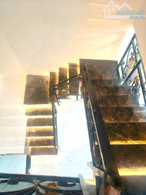 🔥 CỰC PHẨM - SHR - THỔ CƯ - 40M2 - HẺM LỚN VÀO NHÀ - 3PN  - TẶNG FULL NỘI T - 2