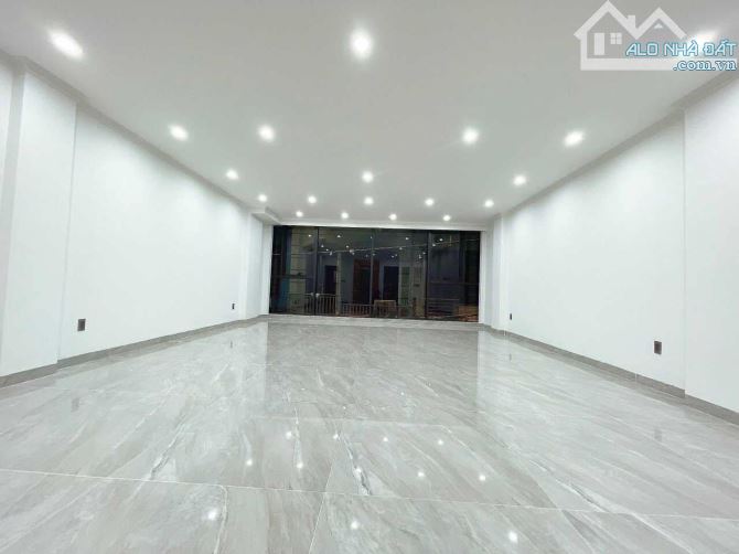 Bán gấp toà văn phòng VIP Dương Khuê, mặt tiền khủng 9.5m x 10 tầng thông sàn 120m2 - 1