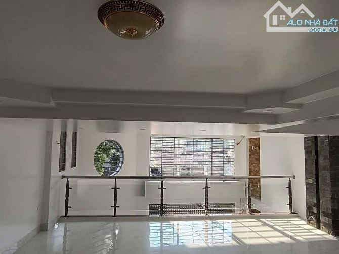 Bán Nhà 5 Tâng, 65m² - Cầu Diễn Nhà Lô Góc, Kinh Doanh - Ô Tô Tránh - 3