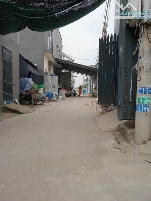 kẹt tiền bán gấp  115m2- gần chợ mỹ hạnh nam - dt 824- đức hòa- long an - 3