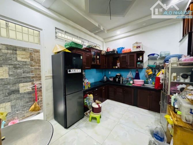 BÁN NHÀ ĐẸP Ở NGAY DTSD 210M2 , AN DƯƠNG VƯƠNG , GẦN ĐẠI LỘ VÕ VĂN KIỆT ,AN LẠC , BÌNH TÂN - 3