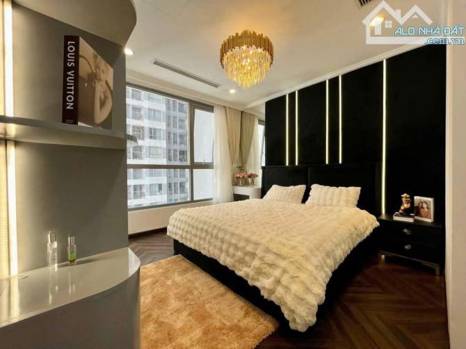Bán căn hộ Vinata Tower 113m2 3PN 2VS 6.95 tỷ Căn góc, full nội thất - 4