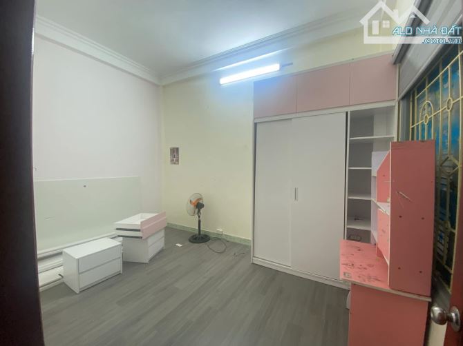 BÙI XƯƠNG TRẠCH THANH XUÂN LÔ GÓC 2 MẶT NGÕ 7.7 TỶ 51m 3 TẦNG MẶT TIỀN 10m GẦN Ô TÔ - 4