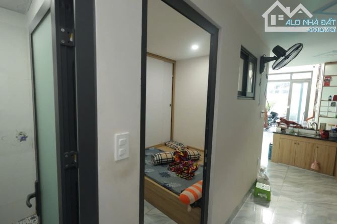 Bán nhà mặt tiền kinh doanh đa ngành, 130m2, 4 tầng, nhỉnh 7Tỷ, Hà Huy Giáp, Thạnh Xuân - 4