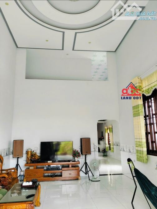 3.5 tỷ sở hữa liền tay nhà 1 lầu,Dt : 313m2 ngang 10m .SHR Thổ cư . - 4