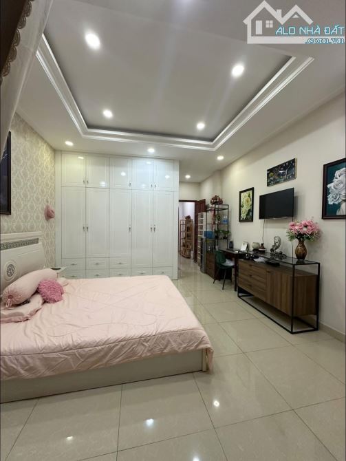 Bán Nhà 4 Tầng, 123m2, HXH Ngay KDC Hồng Long - Vạn Phúc City, Full Nội Thất. Giá 14 Tỷ. - 4