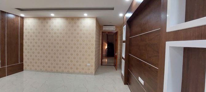 Cho thuê sàn tầng 1 và 3,4 trong nhà 7 tầng 68m2 Đỗ Quang – Nguyễn Thị Định có thang máy - 5