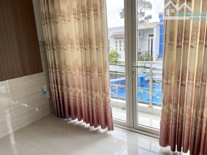 NHÀ ĐẸP 2 TẦNG - HẺM XE HƠI - NGAY QUỐC LỘ 1K - LINH XUÂN - 90M2 - GIÁ CHỈ 5.2 TỶ CÒN TL ! - 6