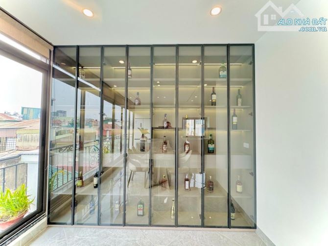 BÁN NHÀ HỒNG MAI - 6 TẦNG THANG MÁY, 40M2, MT 6M, NGÕ NÔNG, 15M OTO - GIÁ 10 TỶ - 7