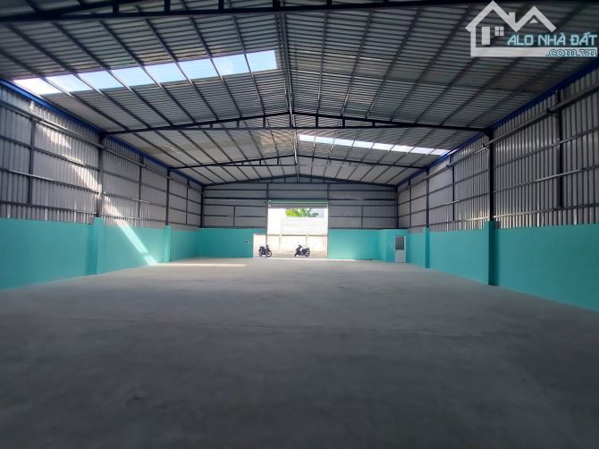 Cho thuê nhà xưởng 1000m2 tại phường Bình Chuẩn, Thuận An, Bình Dương