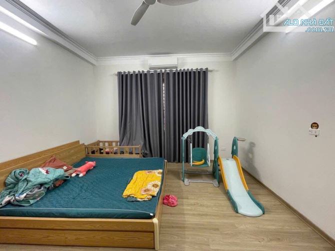 Bán nhà riêng giá siêu hời tại Thụy Phương, 4,9 tỷ, 36,2m2, 5 tầng, 3PN,tiện ích bạt ng