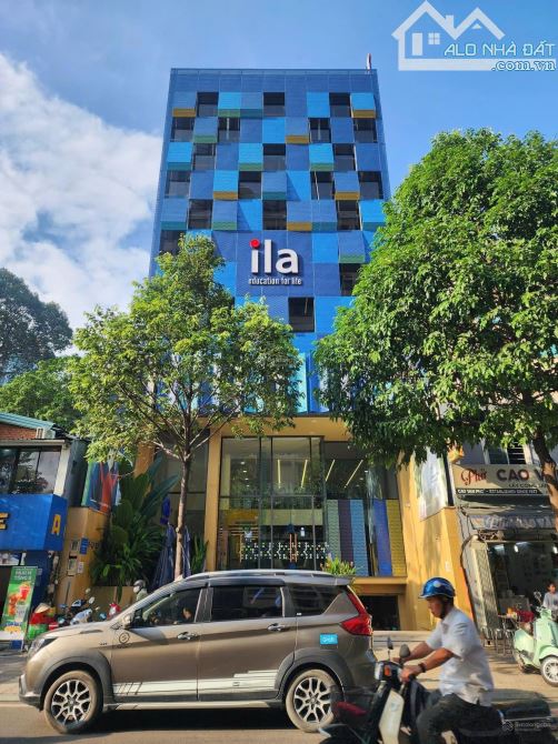 Bán tòa building MT Nguyễn Đình Chiểu, P4, Q. 3 - 11x28m. 1 hầm 8 tầng - HĐ thuê 280 tr/th