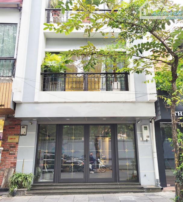 Bán Nhà Mặt Phố Phùng Chí Kiên, Cầu Giấy DT 125m2, 7T, MT 5,5m, Giá Rẻ