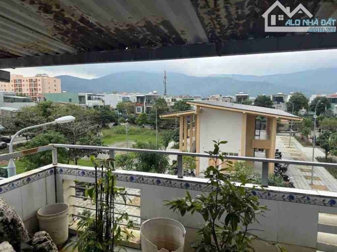 BÁN 🏡 3 TẦNG NẠI HIÊN ĐÔNG- SƠN TRÀ- ĐÀ NẴNG- NHỈNH 4 TỶ - 10