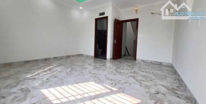 5,5Tỷ TL🔥Bán nhà tân cổ điển_80m2_1 trệt 1 lầu 2 lửng, p.Thuận Giao, Tp.Thuận An - 11