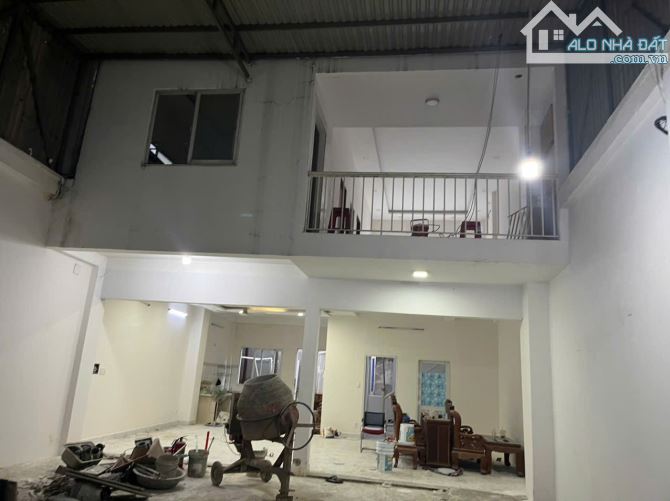 Mặt Tiền Phan Văn Hơn Diện tích lớn 307m2 giá chỉ hơn 60 triệu MV. - 1