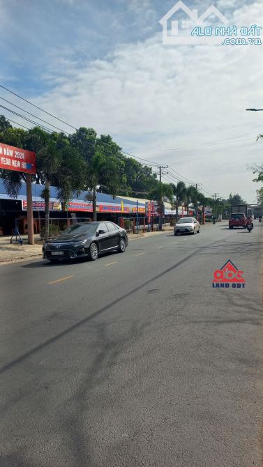 🆘 bán nhà xưởng  gần siêu thị gỗ tây TAVICO phường Tân Biên  Biên Hòa  Đồng Nai - 1