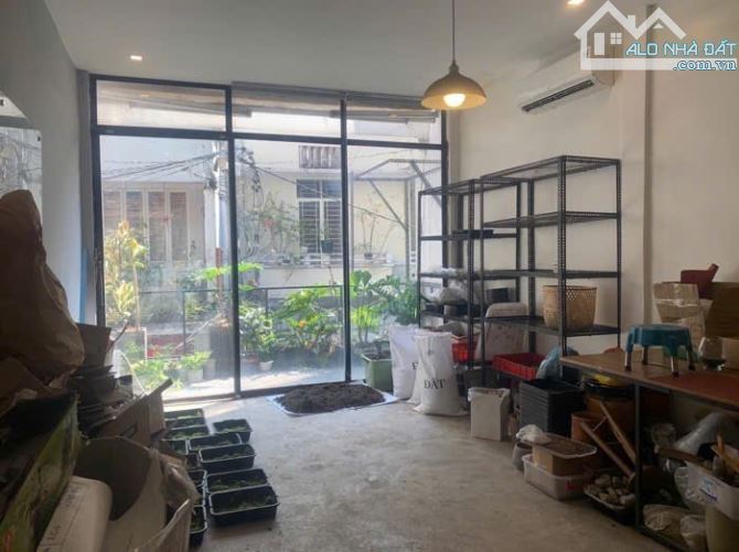 Bán nhà 62m2 4x16m đường Lê Thị Riêng p, Bến Thành quận 1 chỉ nhỉnh 17 tỷ - 1
