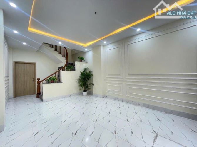 BÁN NHÀ ĐẠI CÁT 30/32M2, 4 T, SỔ ĐỎ VUÔNG VẮN, KINH DOANH, Ở NGAY, CÓ THƯƠNG LƯỢNG - 1