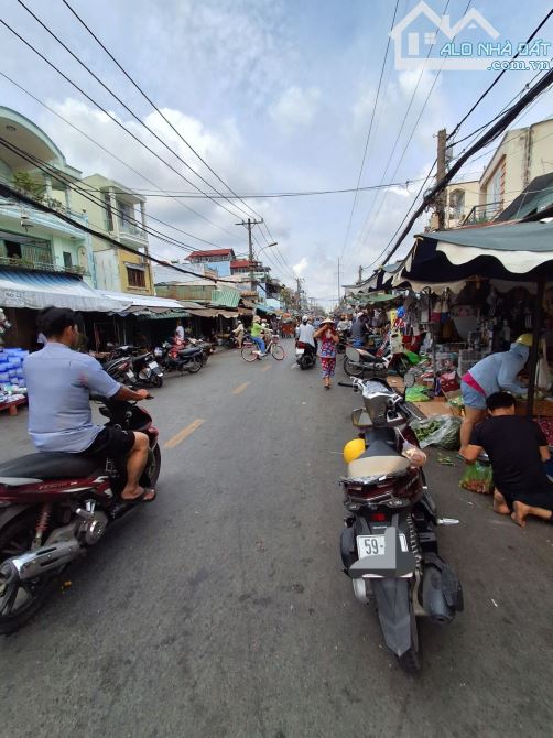 Bùi Minh Trực P5,Q8. Hẻm to thông thẳng 1 trục, NHÀ MỚI 78m2 4 tầng BTCT. Giá chỉ 7.2 tỷ - 12