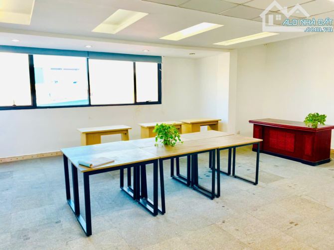 Cho Thuê Văn Phòng 45m2 Full Nội Thất giá chỉ 6,5tr/tháng - 2