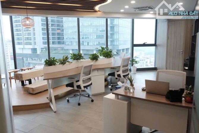 CHO THUÊ SÀN VĂN PHÒNG 72M² – SẴN NỘI THẤT – GIÁ TỐT CHỈ TỪ 460K/M² - 2